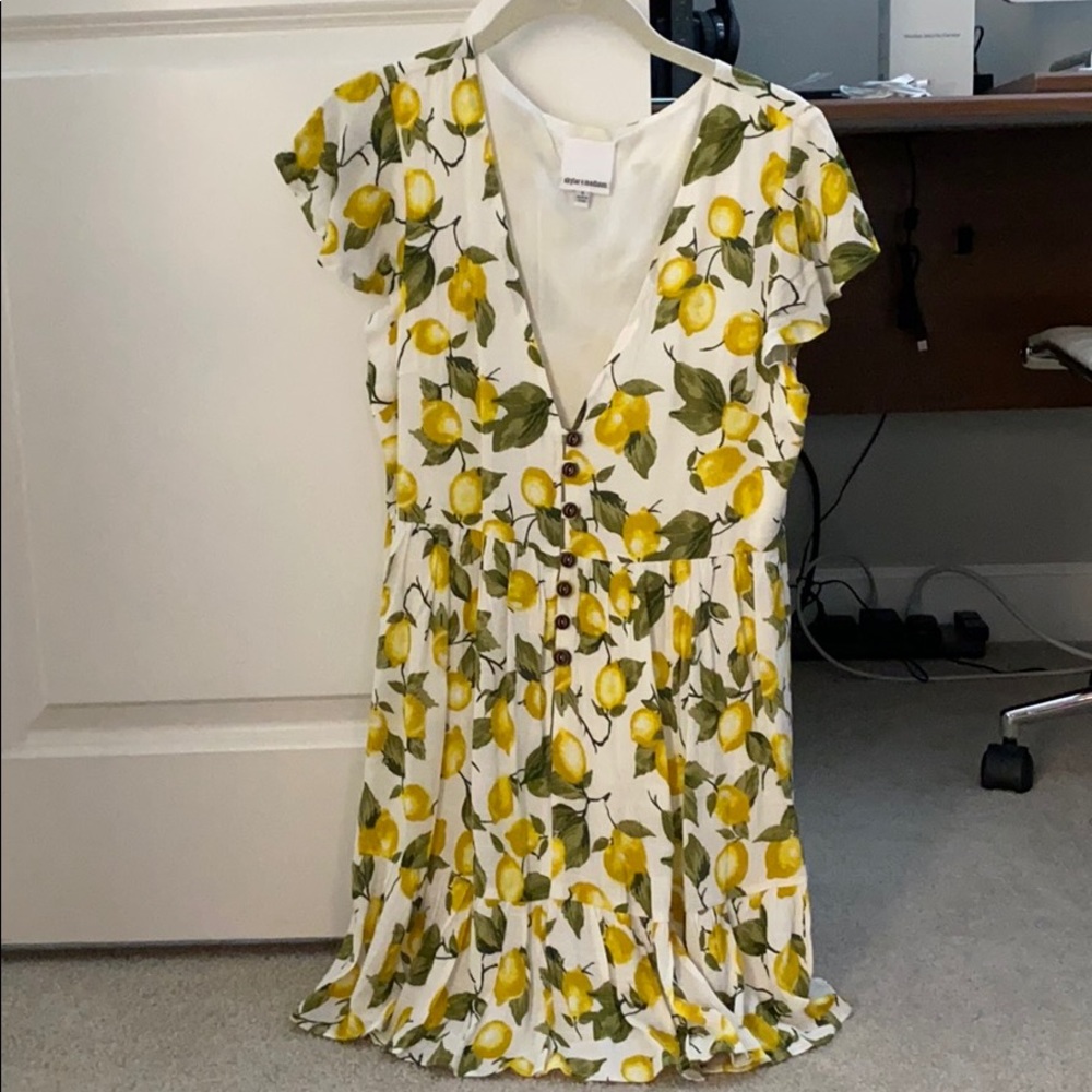 Lemon dress
